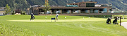 noch Baustelle neben demGolfplatz: die Sport Residenz Zillertal eröffnet am 6.12.2014 (©Foto: Martin Schmitz)